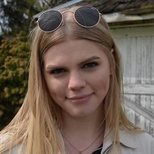 Meet your Posher, Zoë